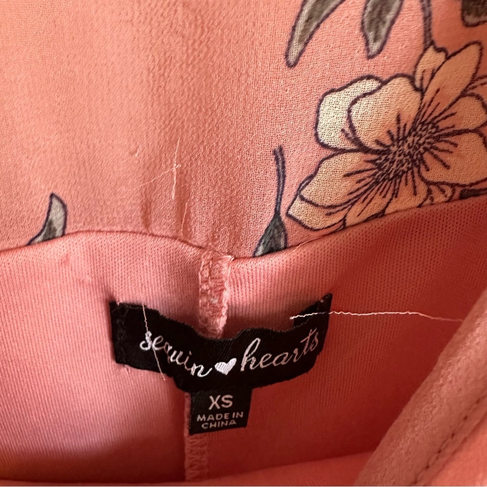 $5 SALE Pink floral sequin hearts dress - Picture 5 of 6